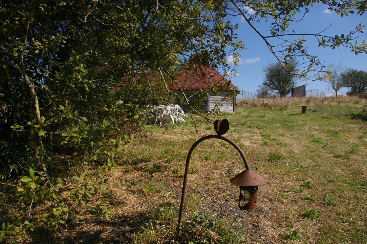 Village Privatise De Cabanes Insolites D'Ananda Ma Saint-Aubin-de-Lanquais Екстериор снимка