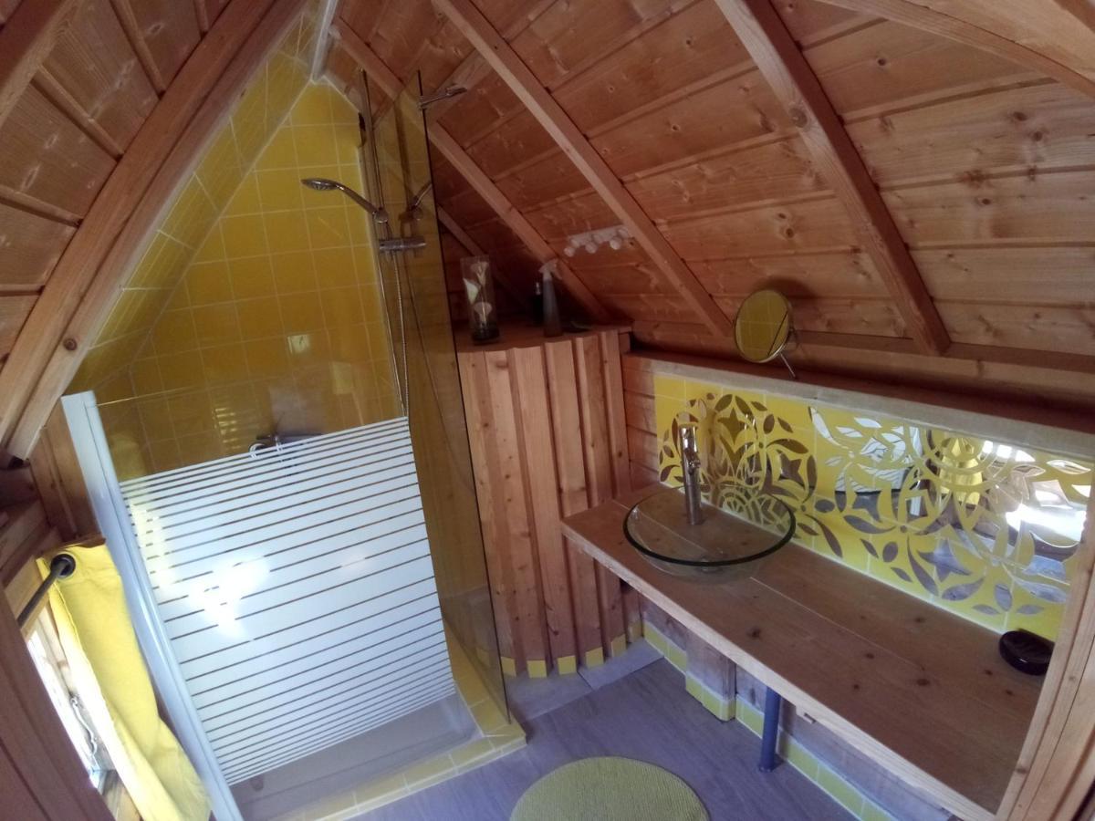 Village Privatise De Cabanes Insolites D'Ananda Ma Saint-Aubin-de-Lanquais Екстериор снимка